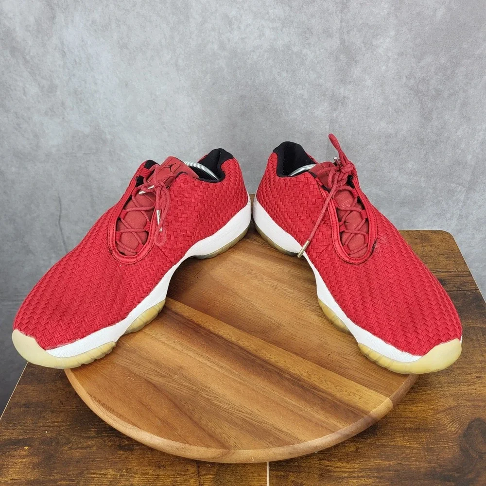 Air Jordan Future Low Basketball Sneakers Mens‎ 13 Red White Shoes 718948-601